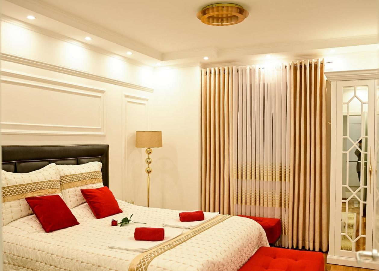 Luxury Karic Free Parking Apartment